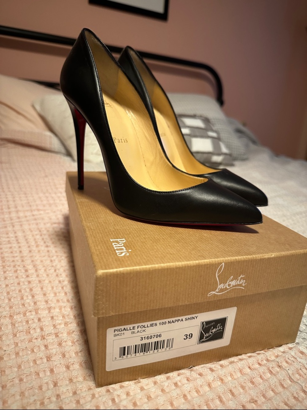 Christian Louboutin Pigalle Follies 100 Nappa Shiny Black Size 39